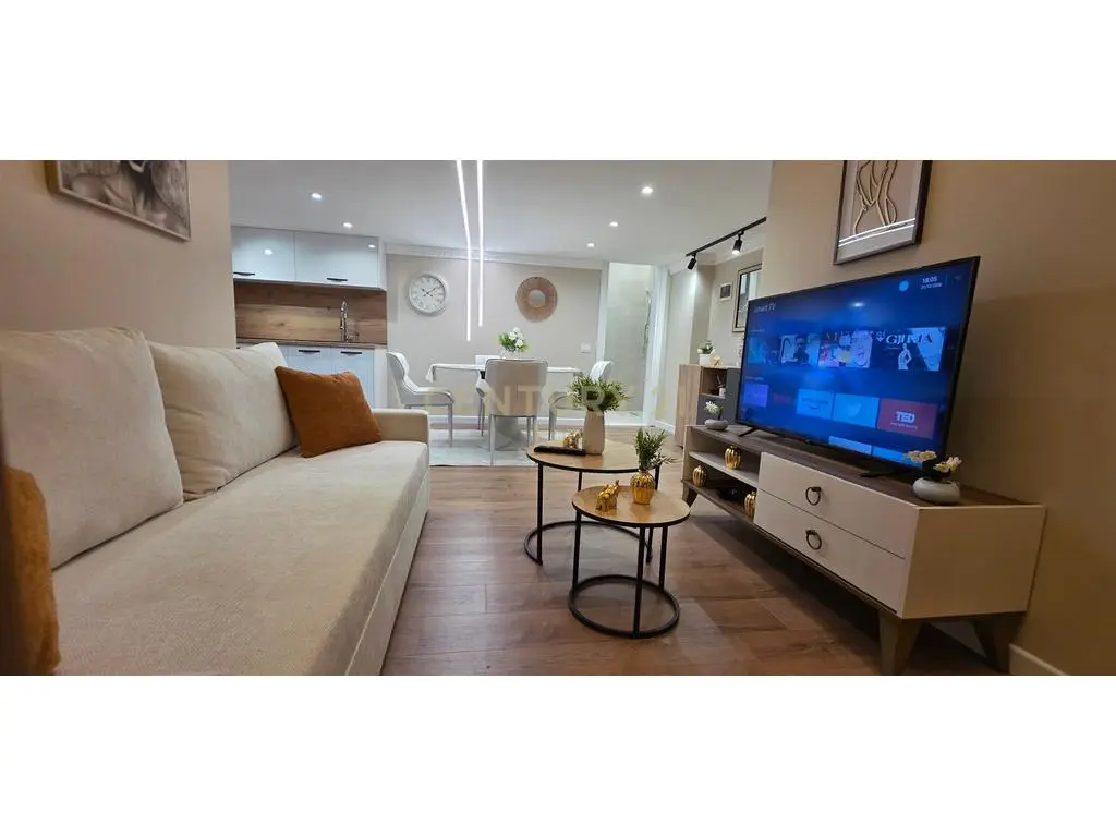 Estudio en venta con parking, Playa de Durrës