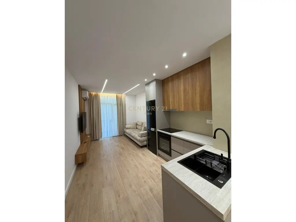Apartamento T2 de lujo en venta en la playa, Iliria