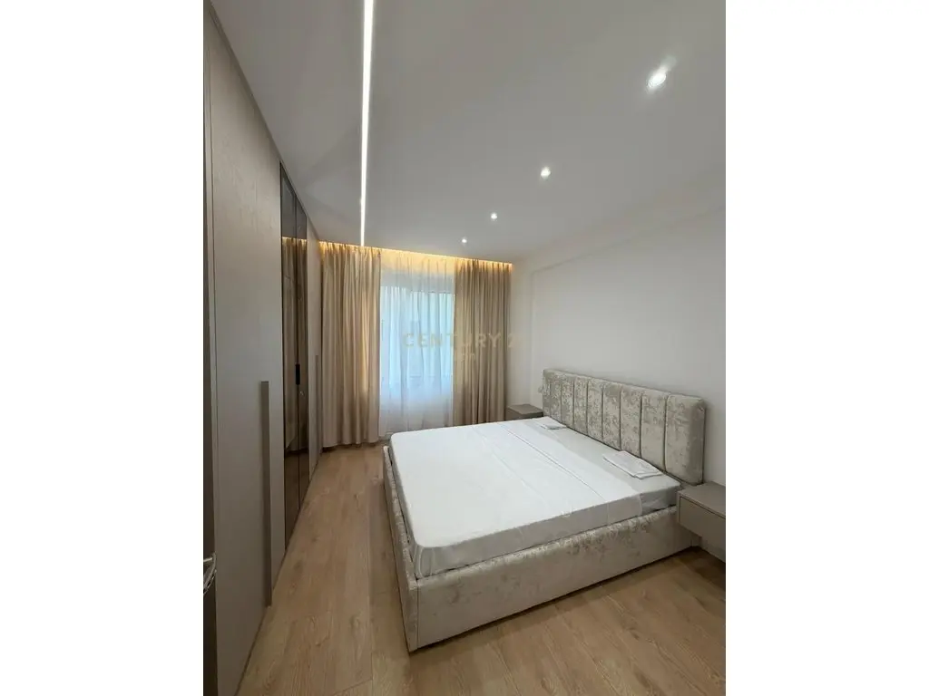 Apartamento T2 de lujo en venta en la playa, Iliria