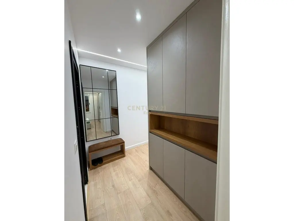 Apartamento T2 de lujo en venta en la playa, Iliria