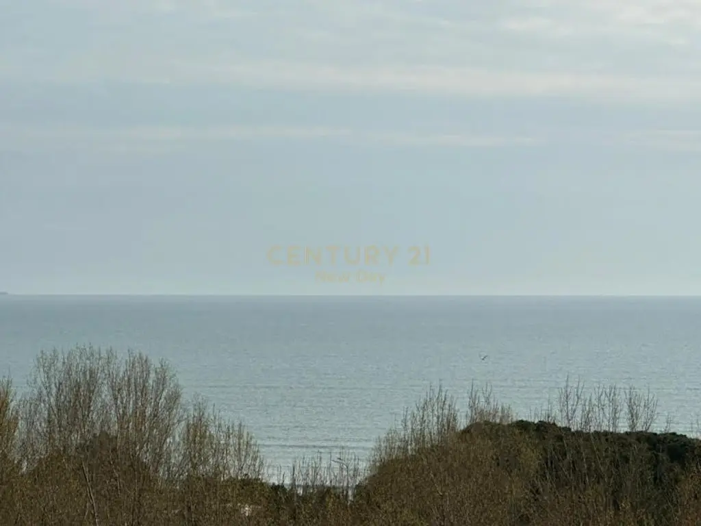 Apartamento de 2 ambientes en venta en Plepa con vista al mar
