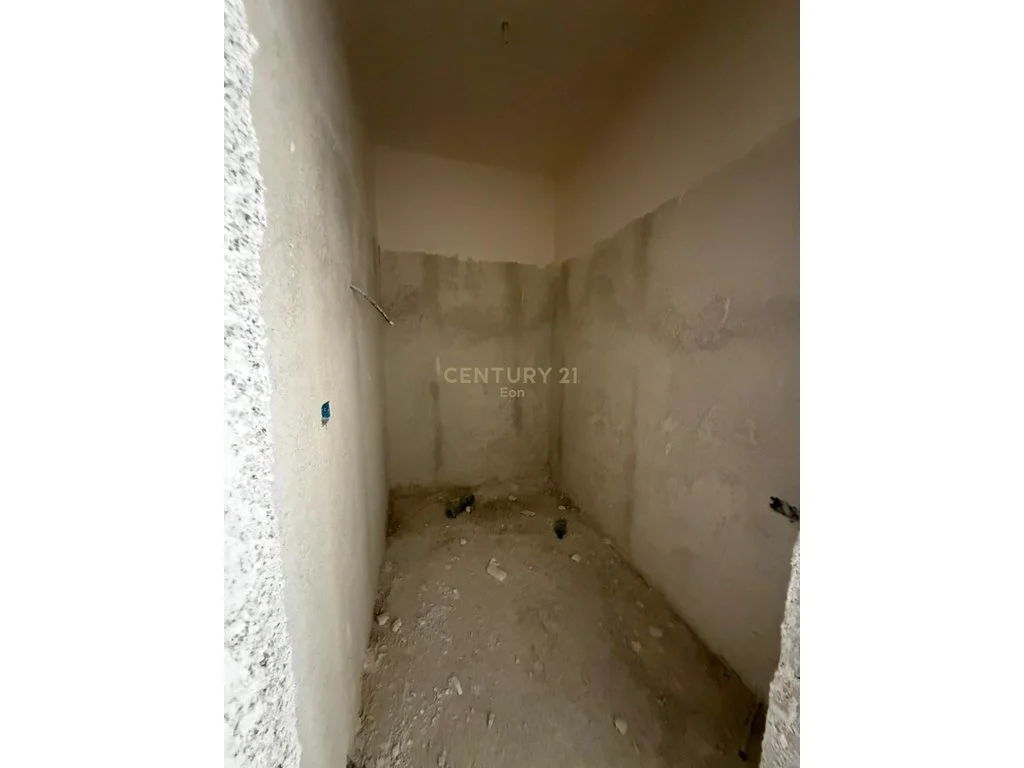 Apartamento 1+1 en venta en Mali i Robit, Durrës - 72.040 €
