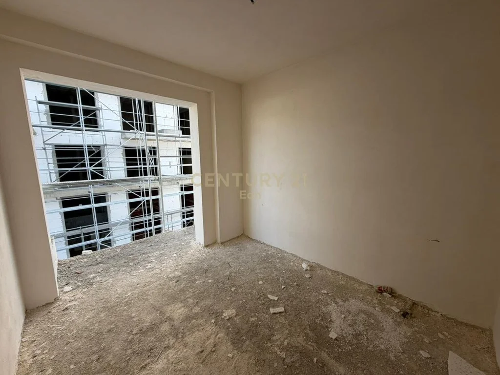 Apartamento 1+1 en venta en Mali i Robit, Durrës - 72.040 €
