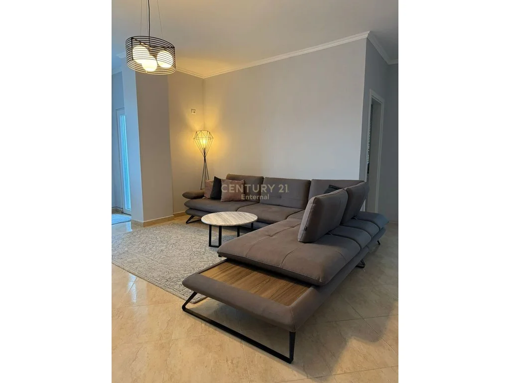 Apartamento 1+1 en venta en la playa de Golem