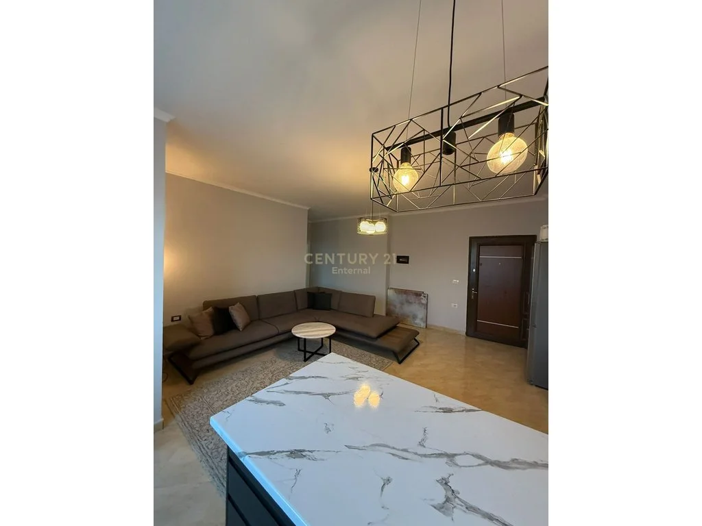 Apartamento 1+1 en venta en la playa de Golem
