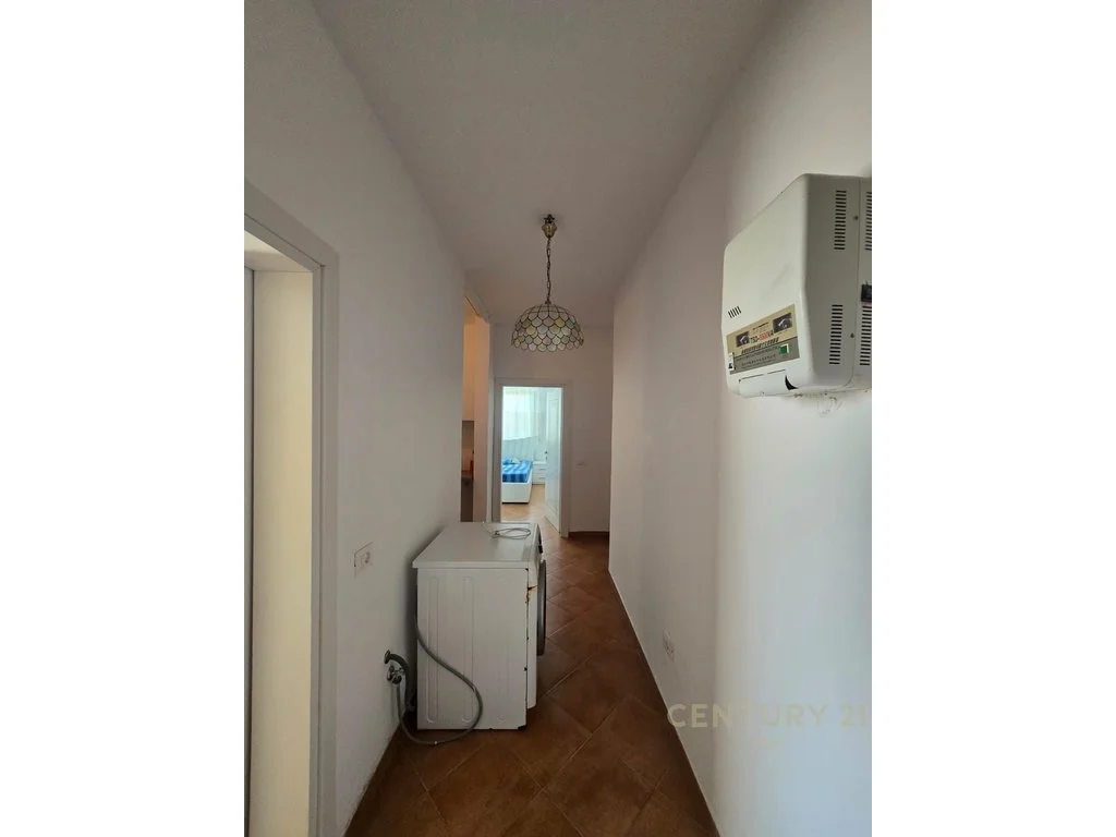 Apartamento 1+1 en venta en Golem, cerca de Miami Beach, a solo 200 m de la playa