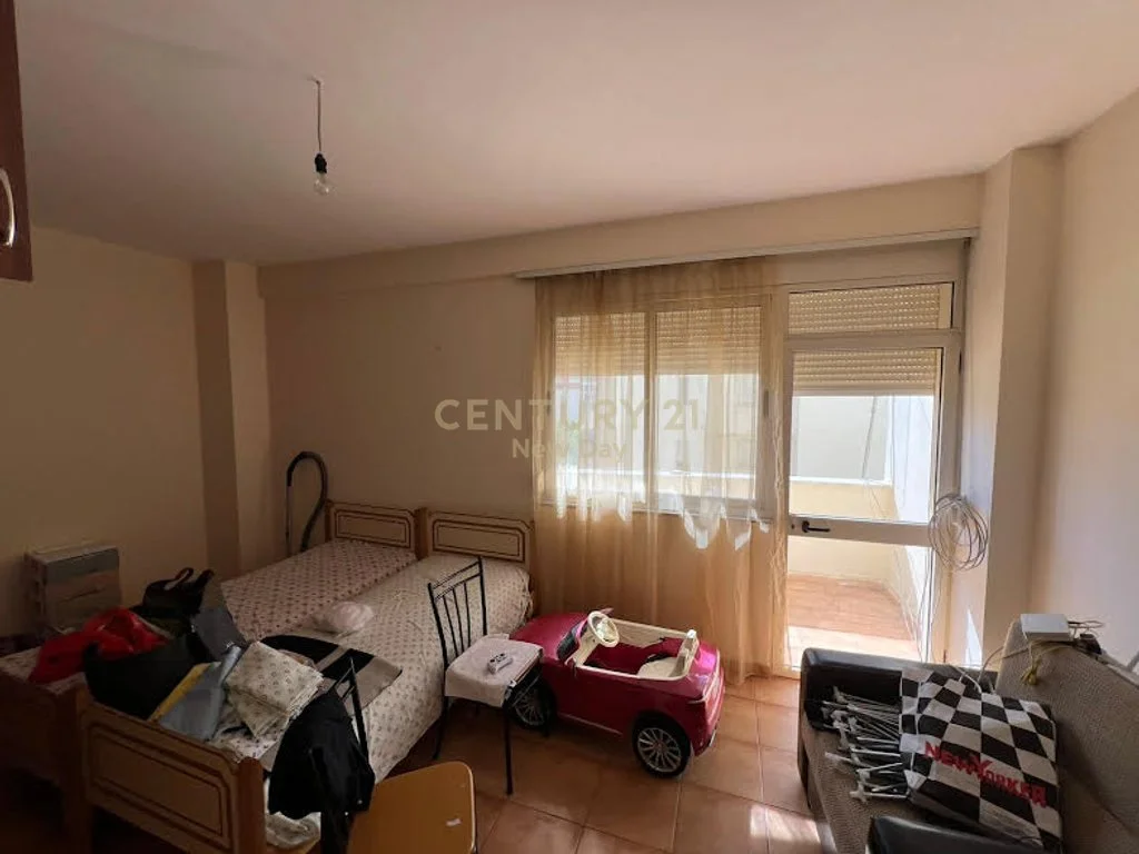 Apartamento 2+1 en venta en la playa