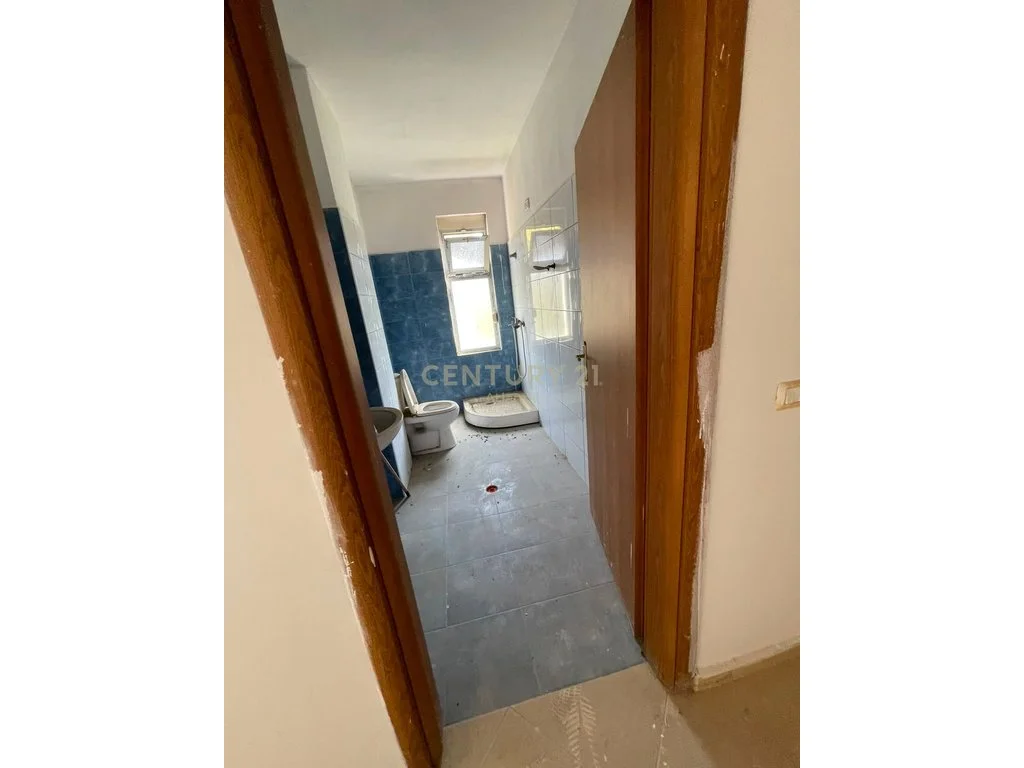 Apartamento 1+1 con vista al mar en venta en Shkëmbi i Kavajës, Durrës