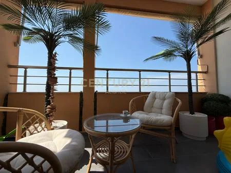 Apartamento 1+1 con vista al mar en venta en Shkëmbin e Kavajës, Durrës