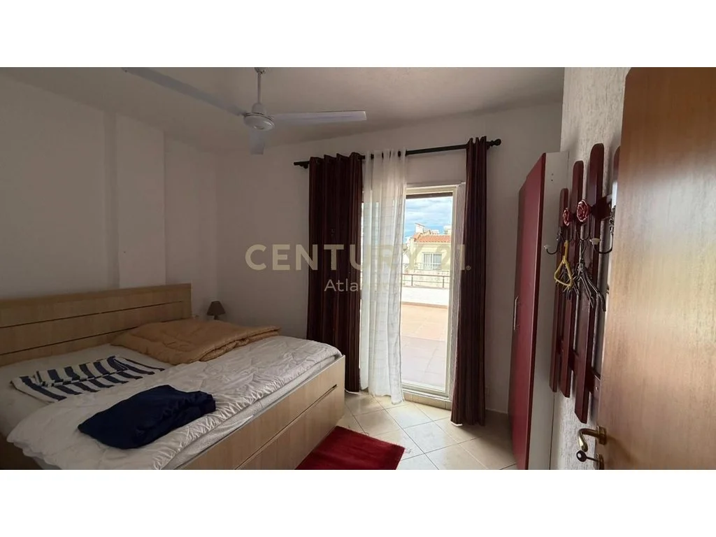 Apartamento 1+1 en venta en la residencia Florida, Durrës