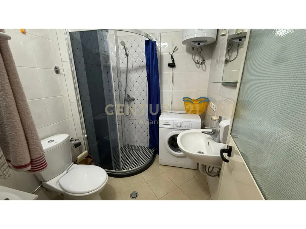 Apartamento 1+1 en venta en la residencia Florida, Durrës