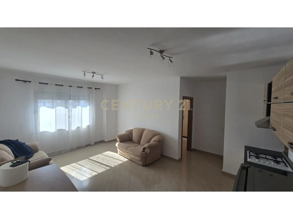 Apartamento 1+1 en venta en la playa, Durrës