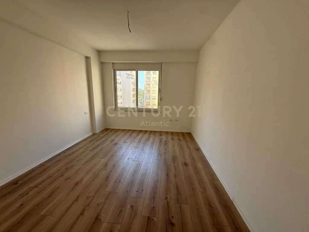 Apartamento 1+1 en venta, playa de Iliria, Durrës