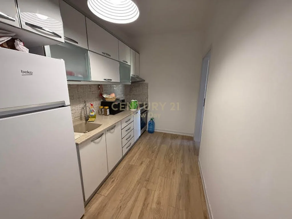 Apartamento 2+1 en venta cerca del complejo Florida