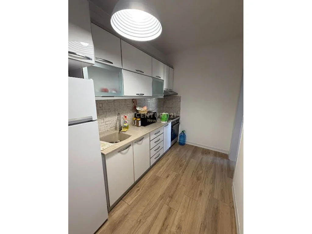 Apartamento 2+1 en venta cerca del complejo Florida