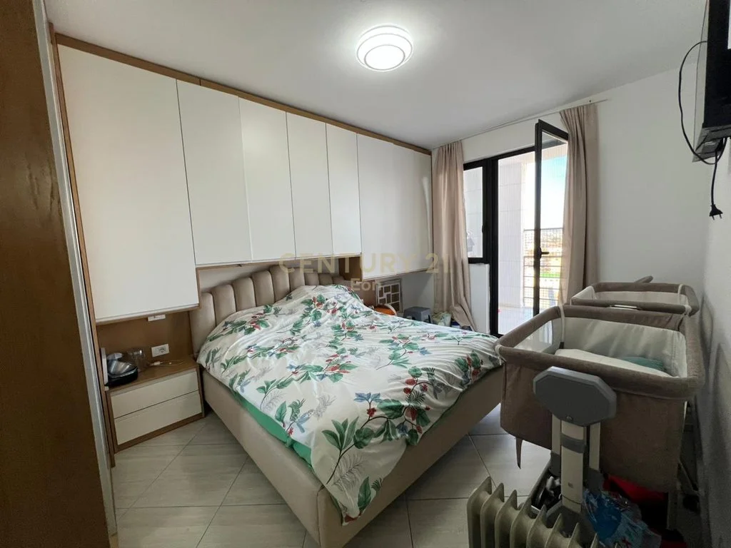 Apartamento 3+1+2 en venta en Shkozet, Durrës