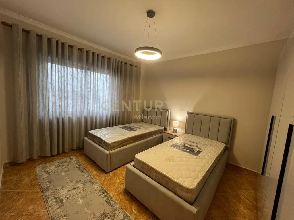 Apartamento 2+1 en venta en la residencia Eka, zona de playa – Durrës