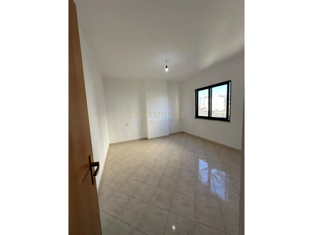 Apartamento moderno en el corazón de Durrës – Markata