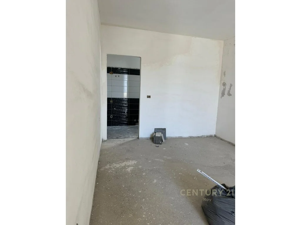 2+1+2 Apartment for Sale in Durrës - €156,831 | 117.5 m²