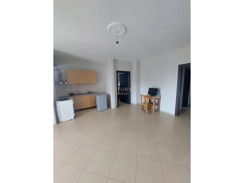 Apartamento 2+1 en venta cerca del puente Dajlani