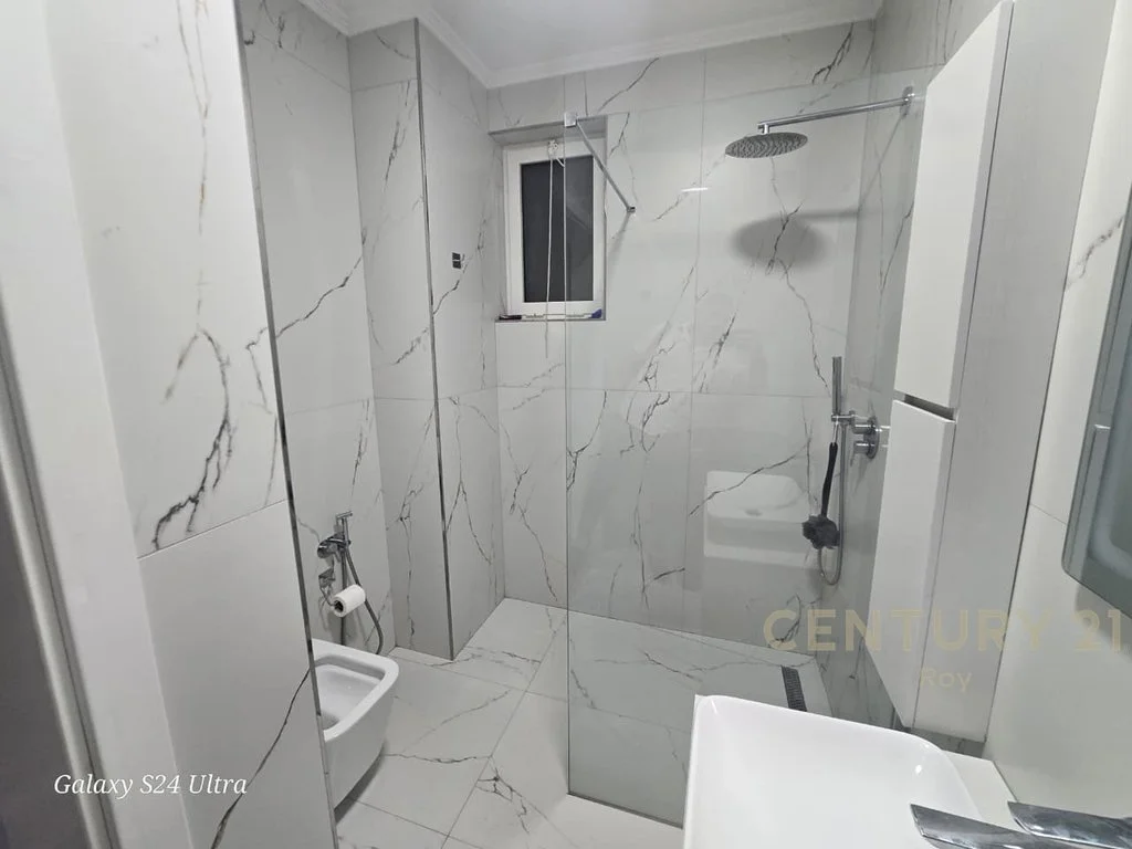 Apartamento 2+1+2 en venta cerca de Vala Park, Durrës