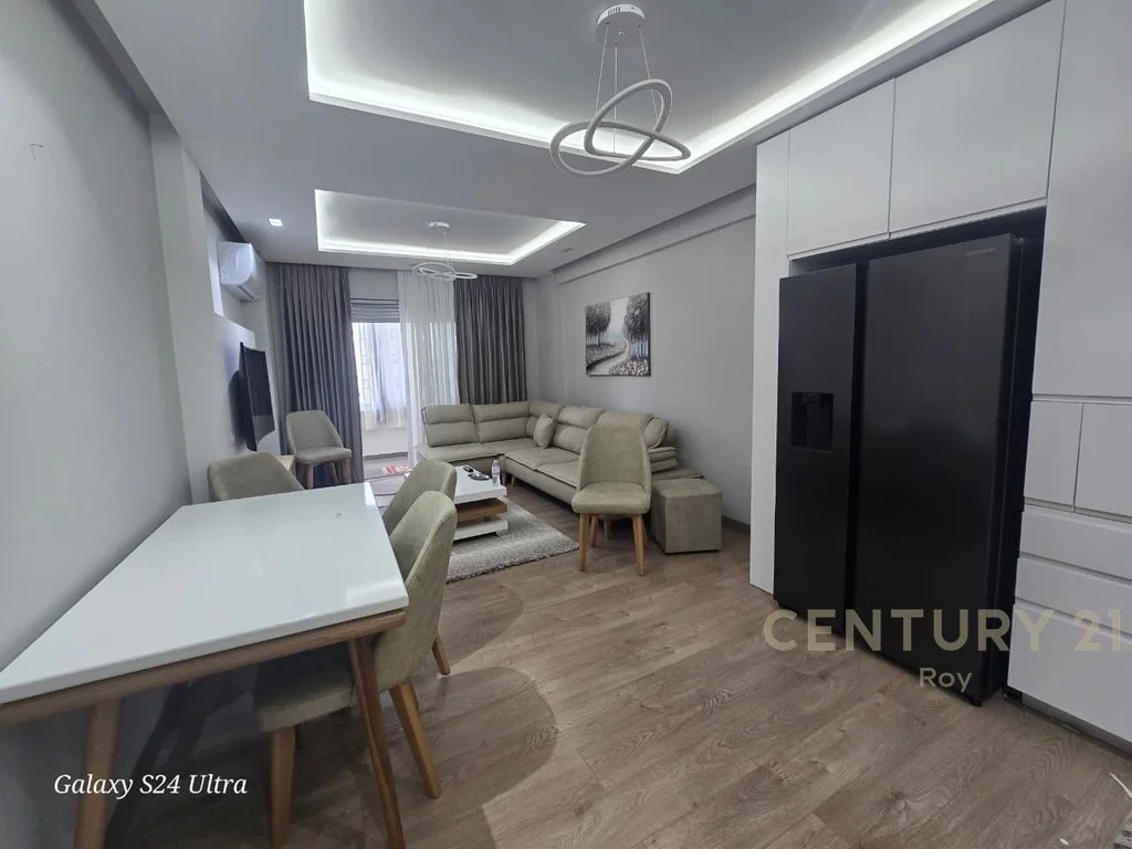Apartamento 2+1+2 en venta cerca de Vala Park, Durrës