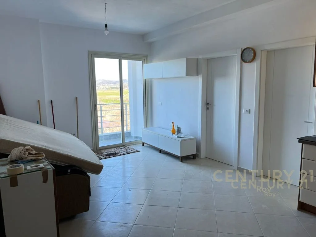 Apartamento 2+1 en venta en Qerret