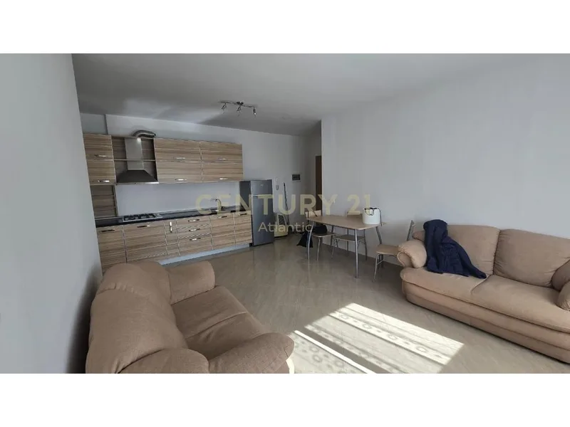 Apartamento 1+1 en venta en la playa, Durrës