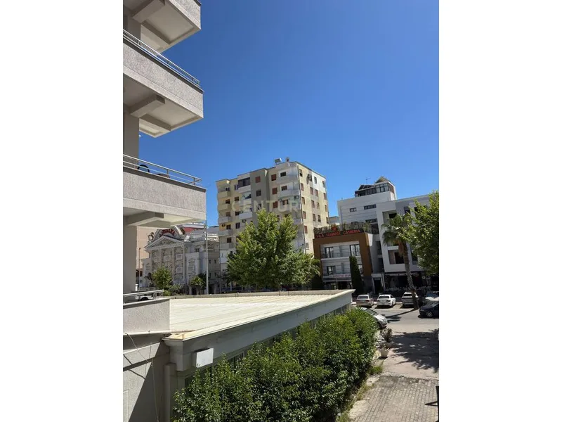 Appartement 2+2 à vendre à la plage, Durrës