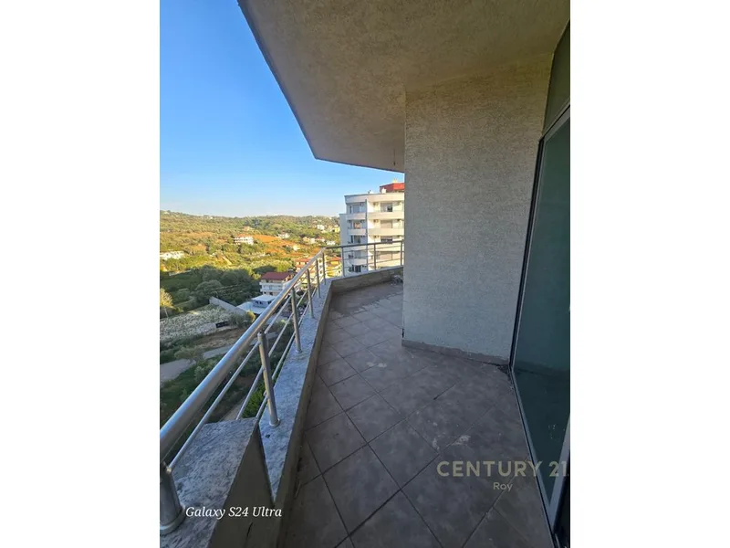 Appartement 1+1 à vendre à Shkëmb i Kavajës