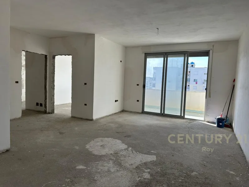Apartamento 2+1+2 en venta en Durrës - 156.831 € | 117,5 m²